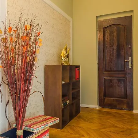 Panoramic Cismigiu Park Apartment Bucharest