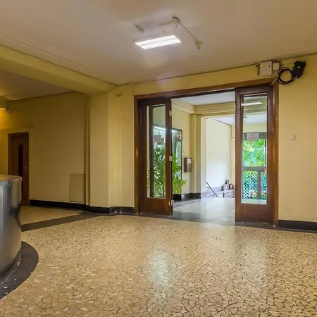 Panoramic Cismigiu Park Apartment *