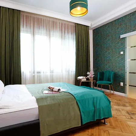 Panoramic Cișmigiu Park Apartament *