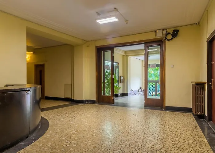 Panoramic Cismigiu Park Apartman *